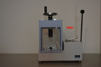 FTIR Hydraulic press